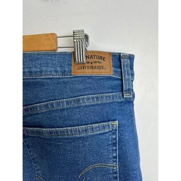 Levi’s Distressed Straight Leg Jeans – Size 18, 34W #0305 - Picture 4 of 7